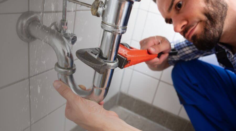 Professional same day plumber services in Austin, IN